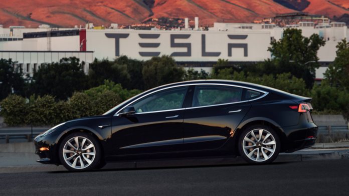 Tesla Becomes World S Most Valuable Carmaker Surpassing Toyota Totallyev