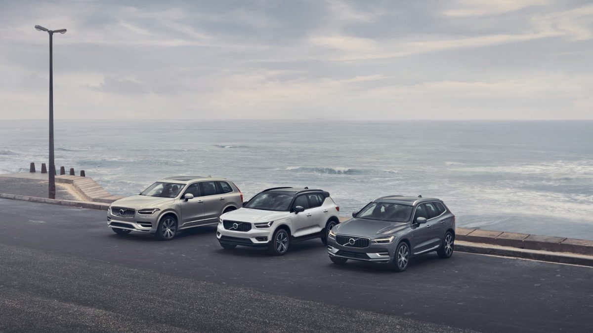 Volvo принадлежит geely