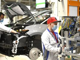 Volkswagen resumes production ID3
