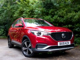 MG ZS EV audio system review