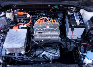 Lockdown sees battery problems spike to winter levels