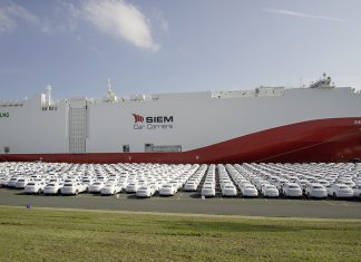 Volkswagen transports its cars for the first time via a low-emission ship First overseas VW freighter with low-emission