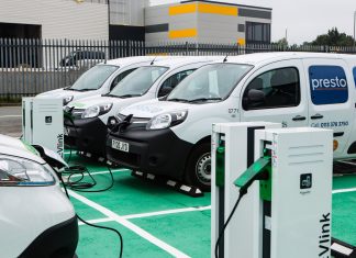 Leeds City Council expands its fleet with new Renault EVs Leeds City Council Renault charge