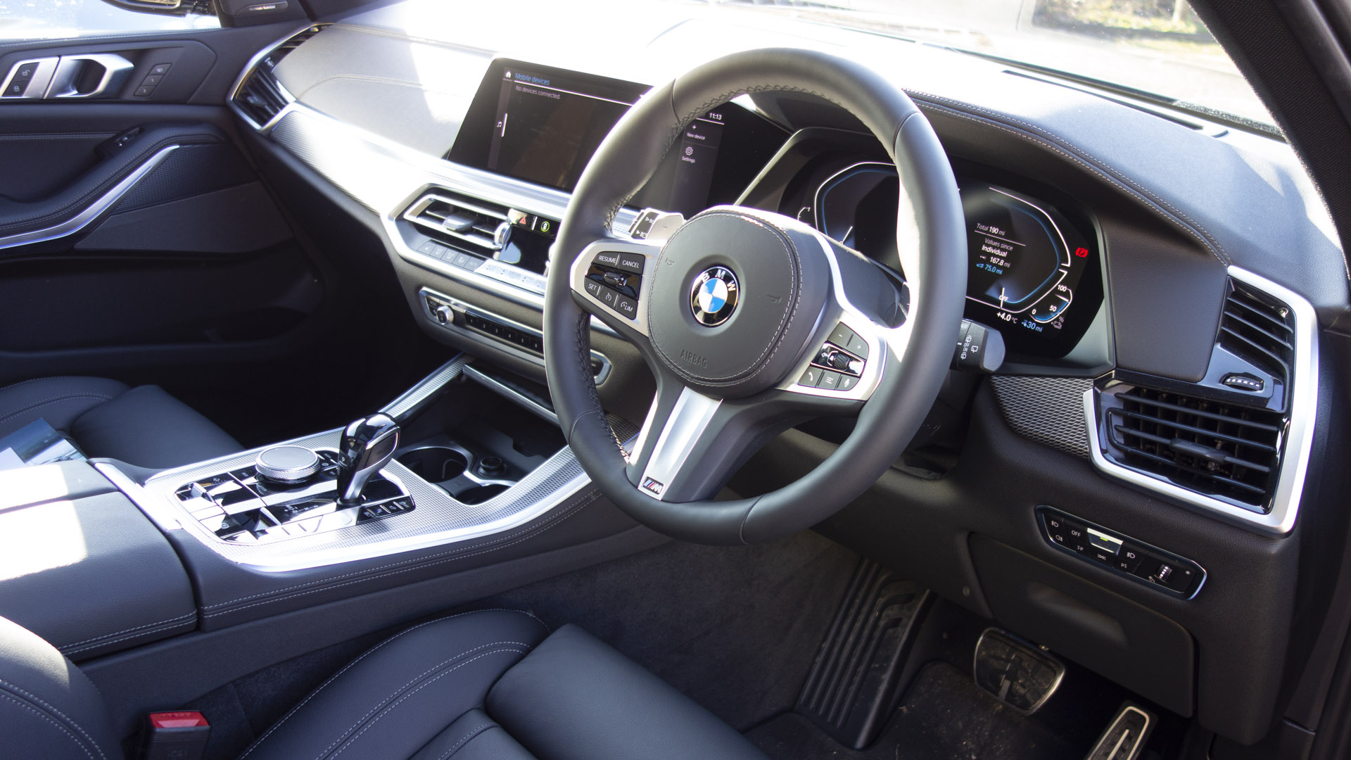 BMW X5 xDrive45e inside