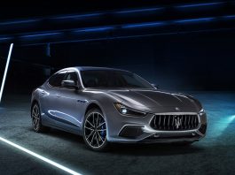 Maserati Ghibli Hybrid performance