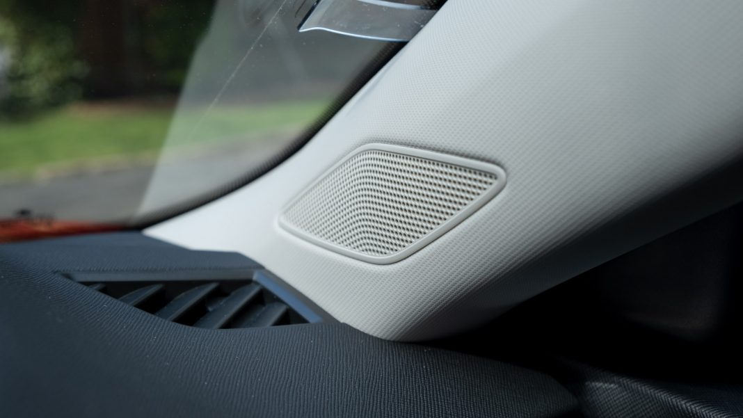 Skoda Octavia iV Estate speaker