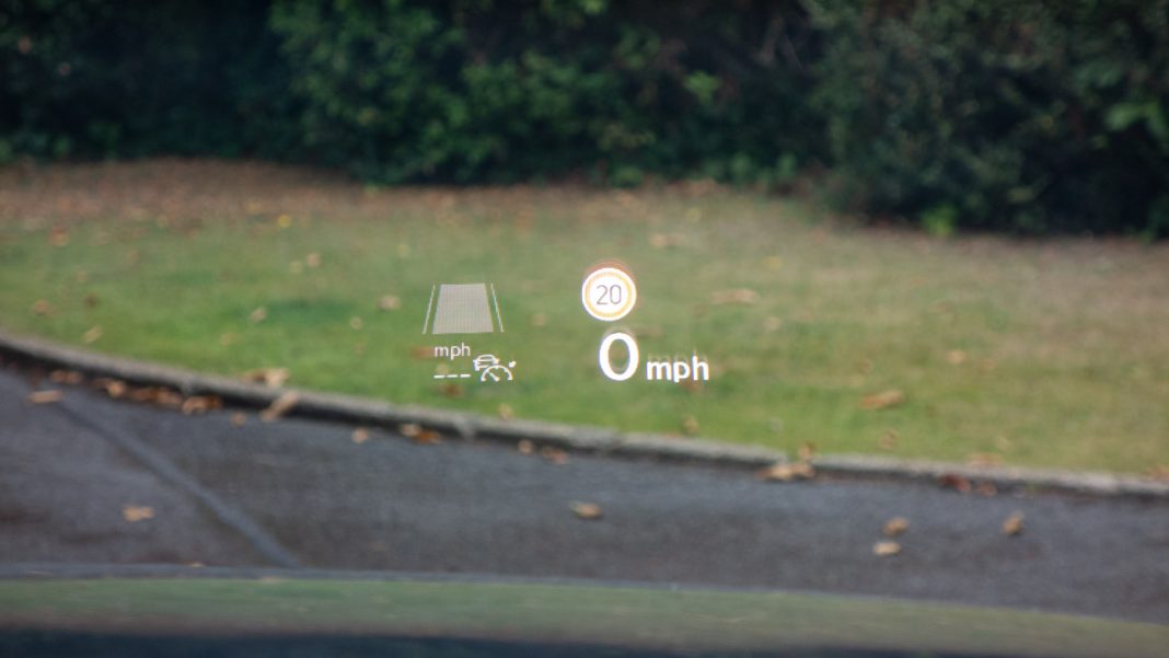 Volkswagen Passat Estate GTE HUD look