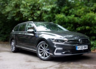 Volkswagen Passat Estate GTE review: The best hybrid estate? Volkswagen Passat Estate GTE TotallyEV