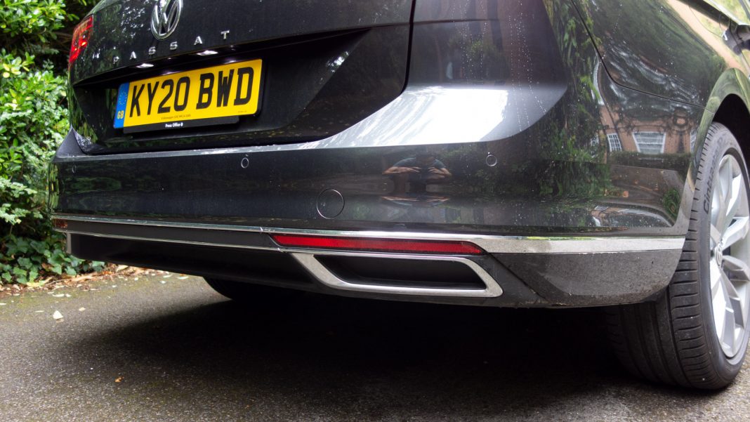 Volkswagen Passat Estate GTE exhaust