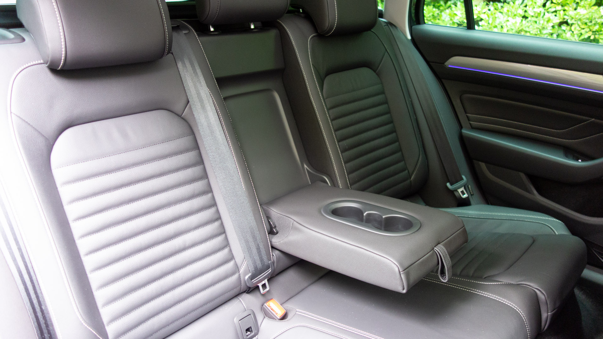 Volkswagen Passat Estate GTE rear seat comfort