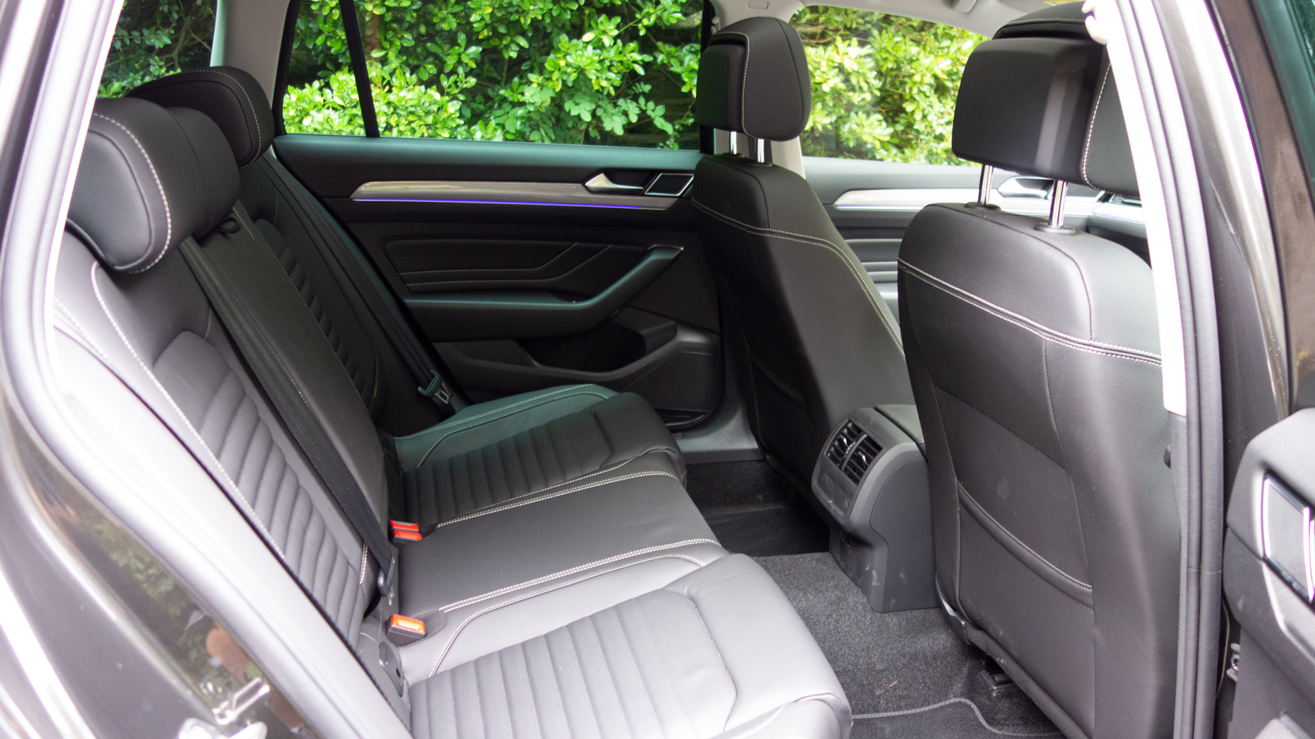 Volkswagen Passat Estate GTE rear seat