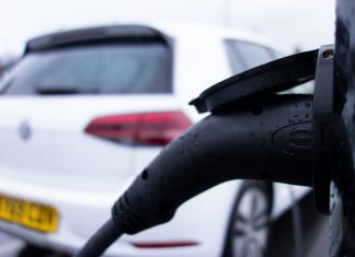 UK to bring forward ban on fossil fuel vehicles to 2030 How to charge with PodPoint