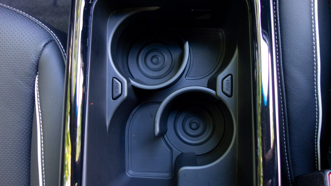 Kia e-Niro cup holders