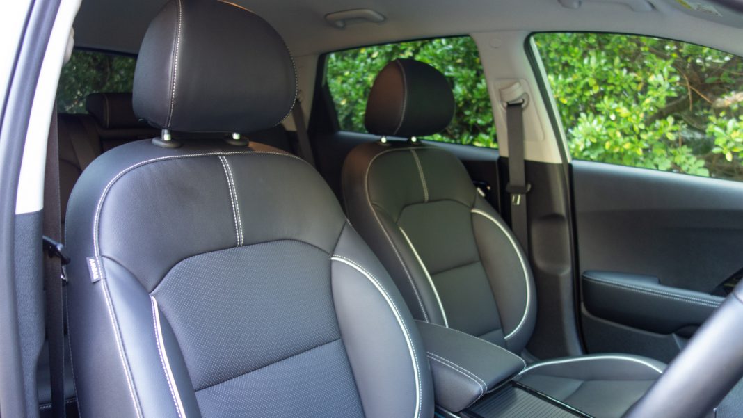 Kia e-Niro front seats