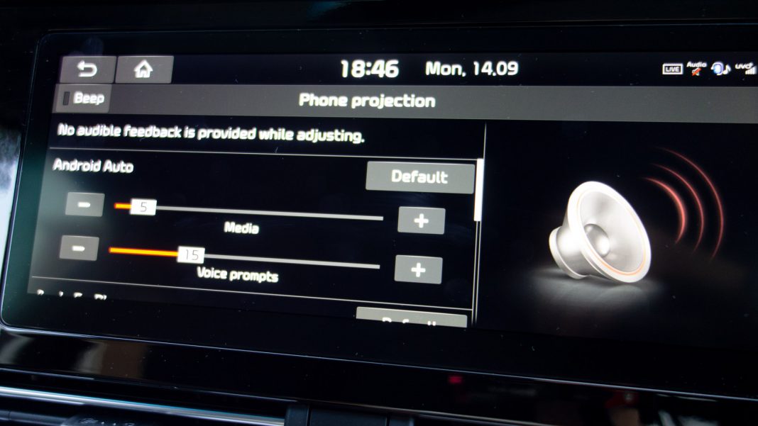 Kia e-Niro phone projection