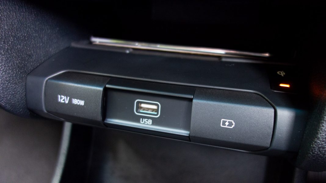 Kia e-Niro ports closed