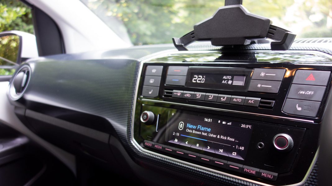 Volkswagen e-up! dashboard