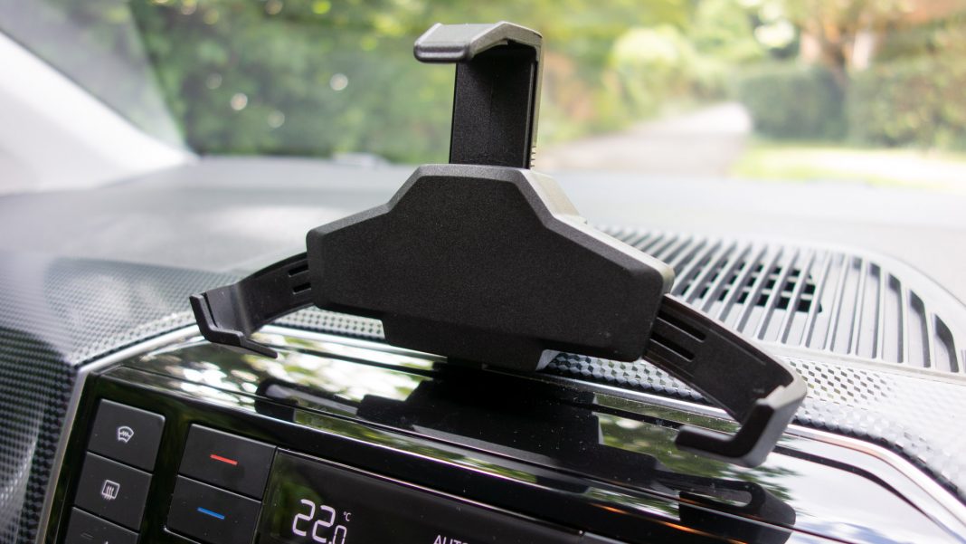 Volkswagen e-up! phone holder