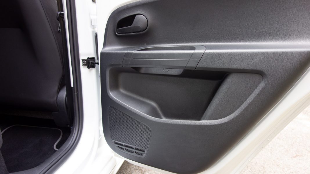 Volkswagen e-up! rear door