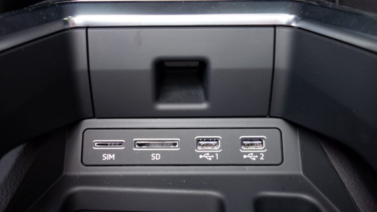 Audi e-tron charging ports