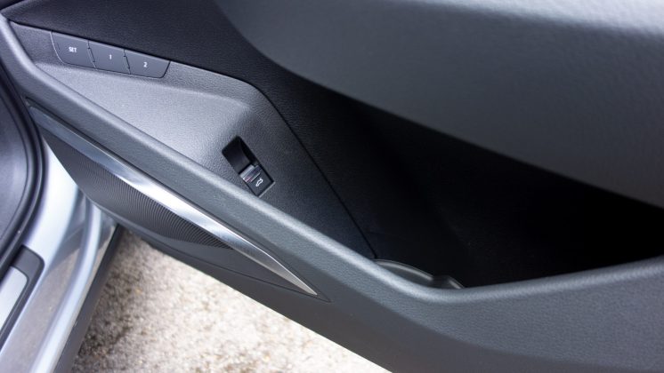 Audi e-tron front door storage