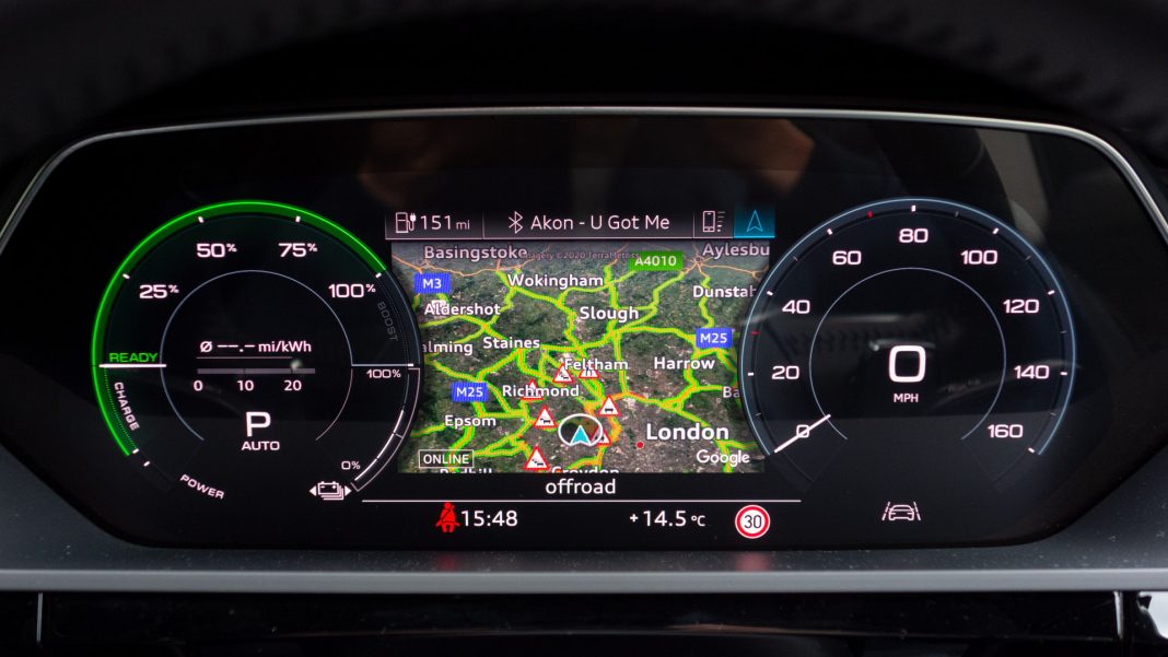 Audi e-tron map cluster icons