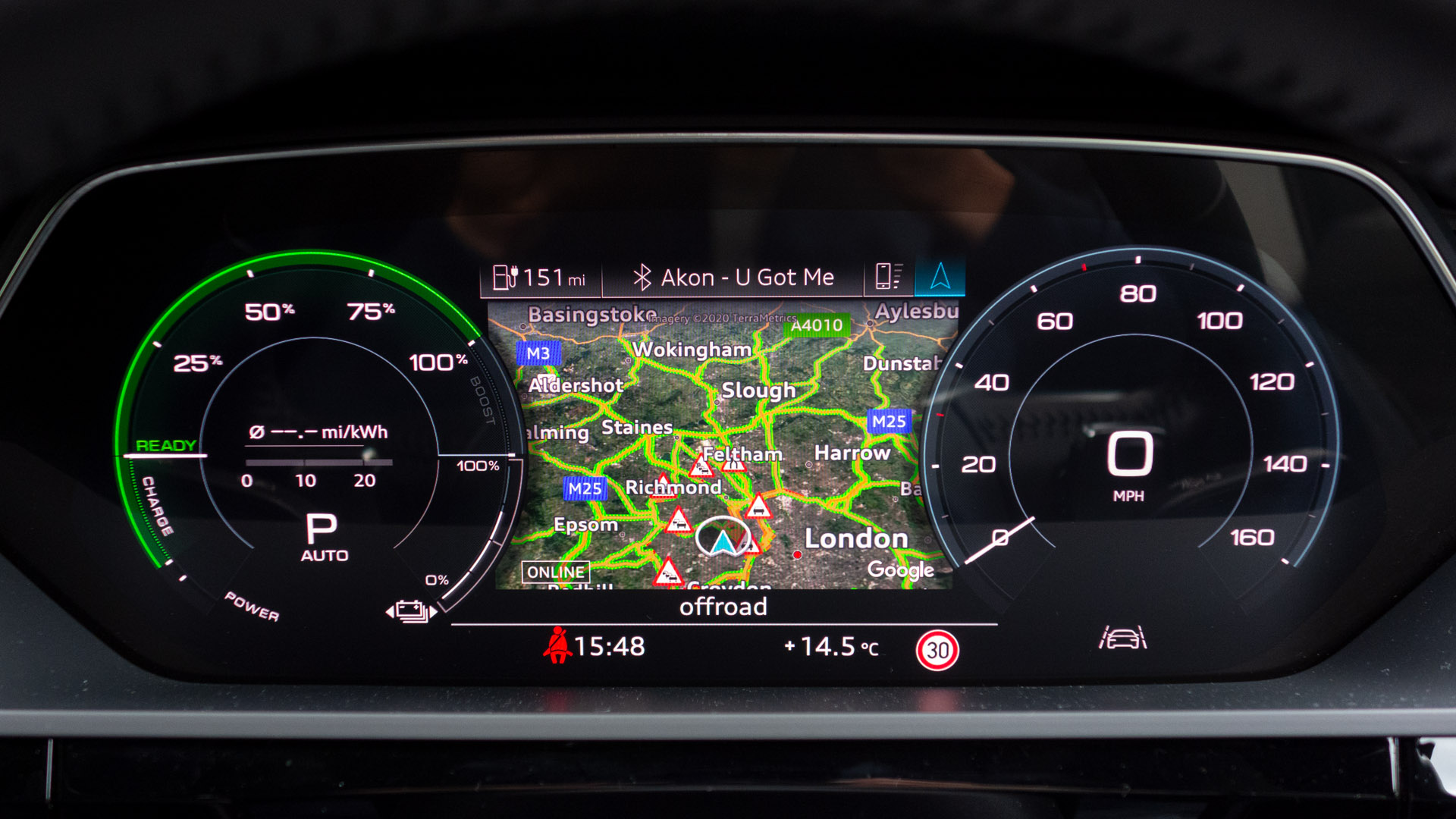 Audi e-tron map cluster icons