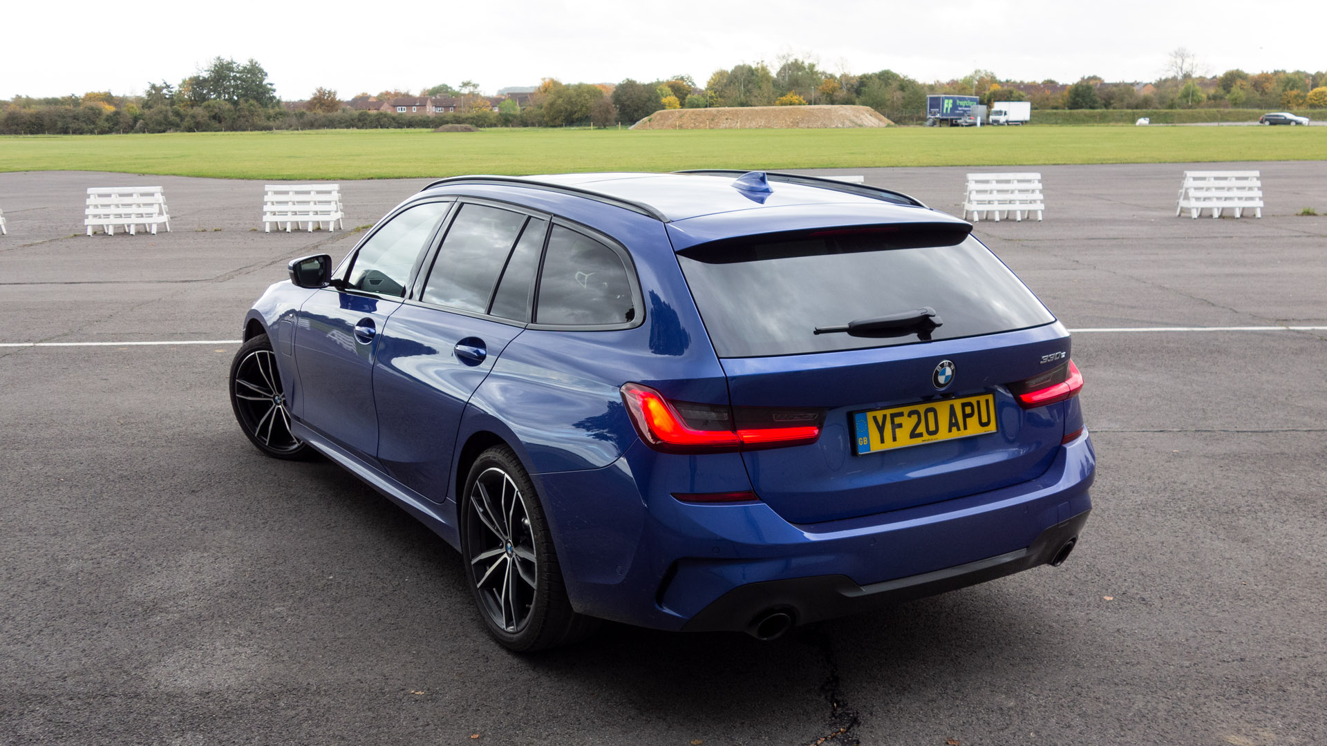 Bmw 330e M Sport Touring First Drive 21 The Ultimate Hybrid Estate Totallyev