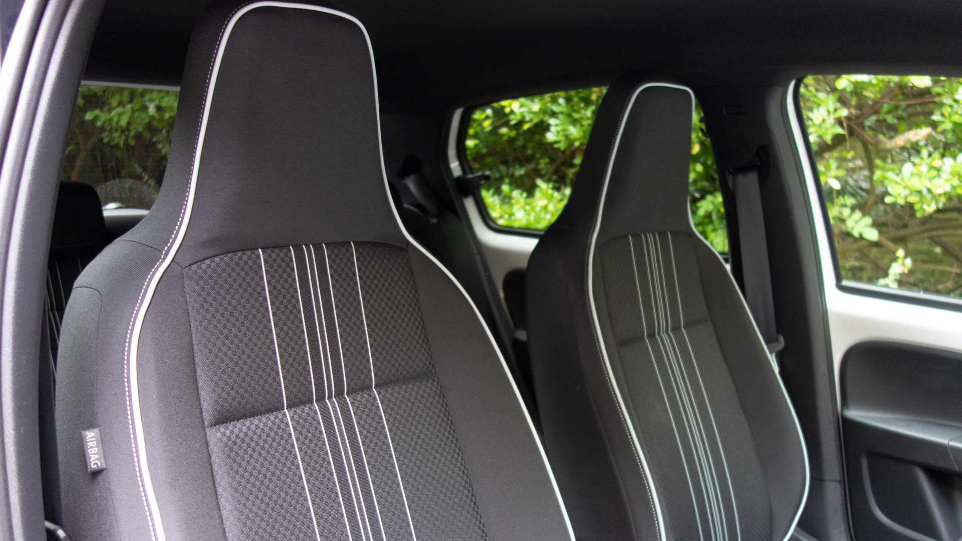 Seat Mii Electric front seats