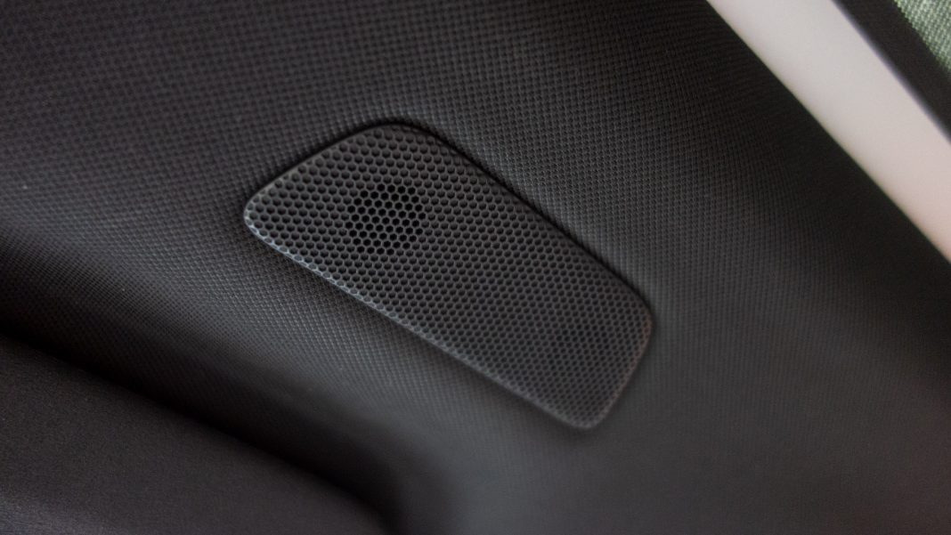 Sennheiser Ambeo car top speaker