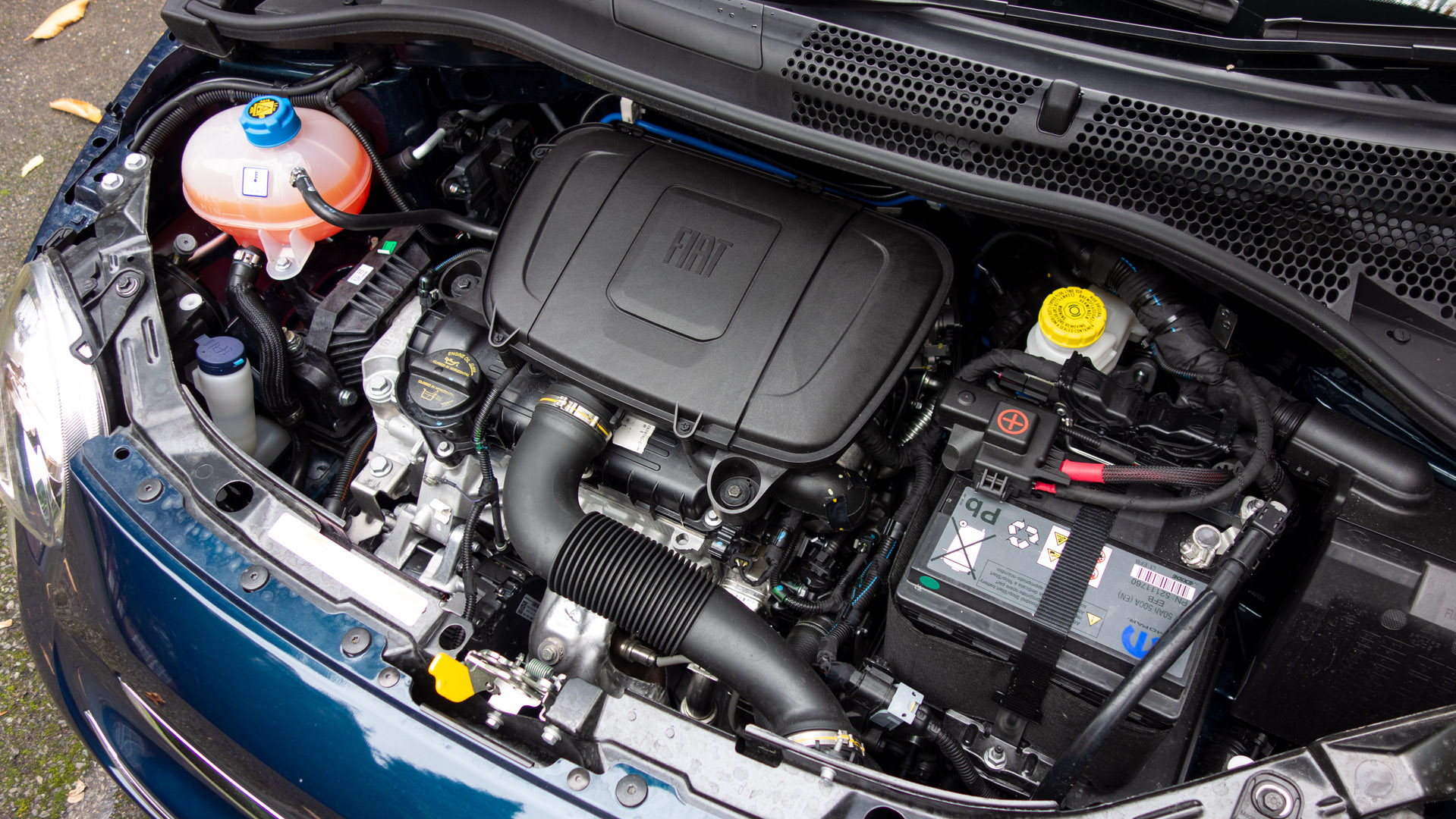 Fiat 500 Hybrid engine