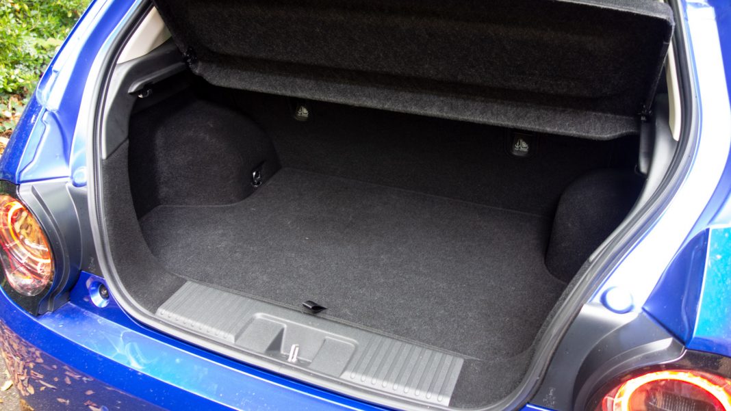Honda e boot space