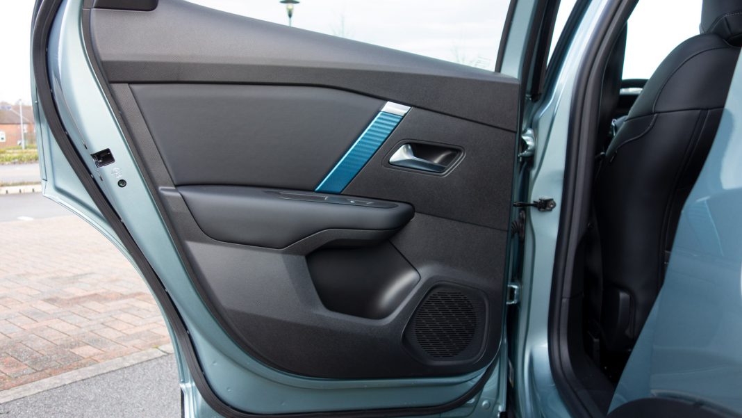 Citroen e-C4 rear door