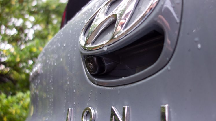 Hyundai Ioniq Electric rearview camera