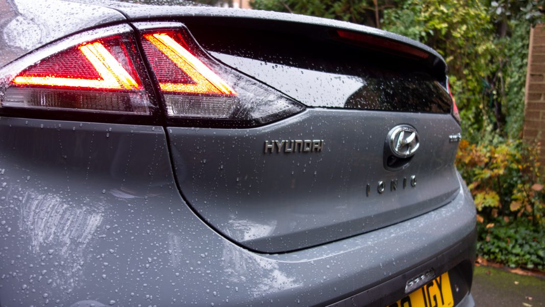 Hyundai Ioniq Electric taillight