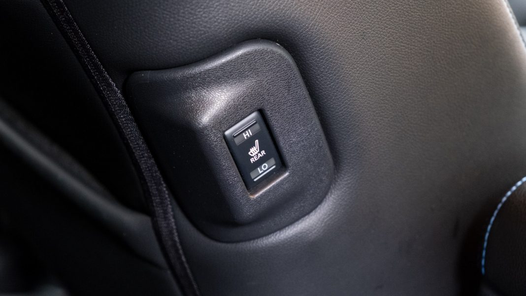 Nissan Leaf rear warmer