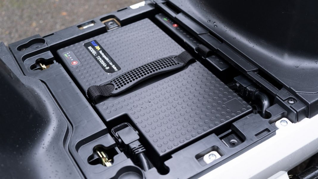 Sunra Robo-S battery connection