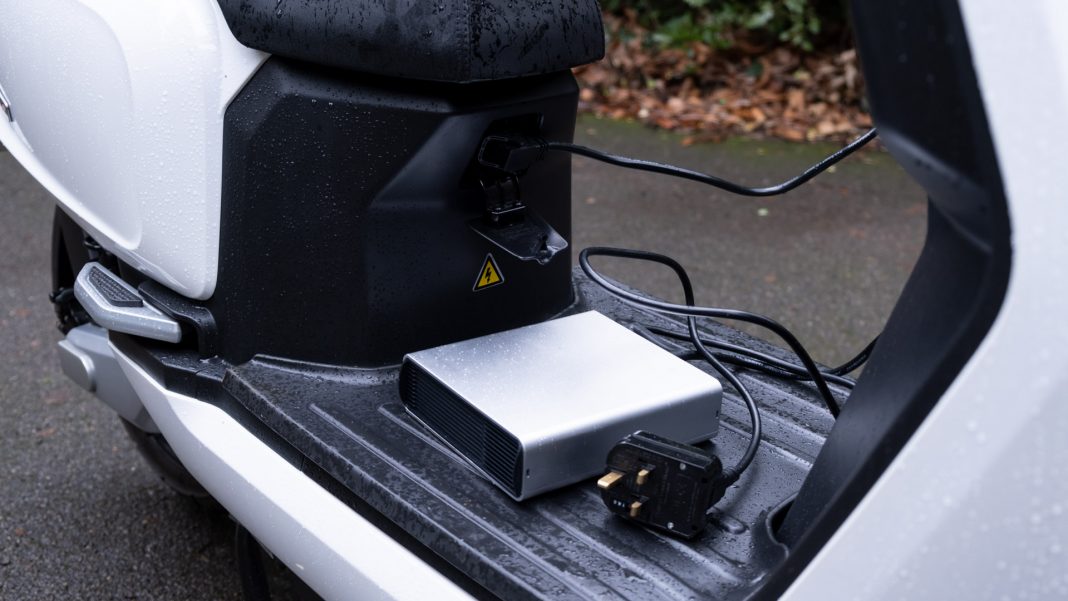 Sunra Robo-S charger