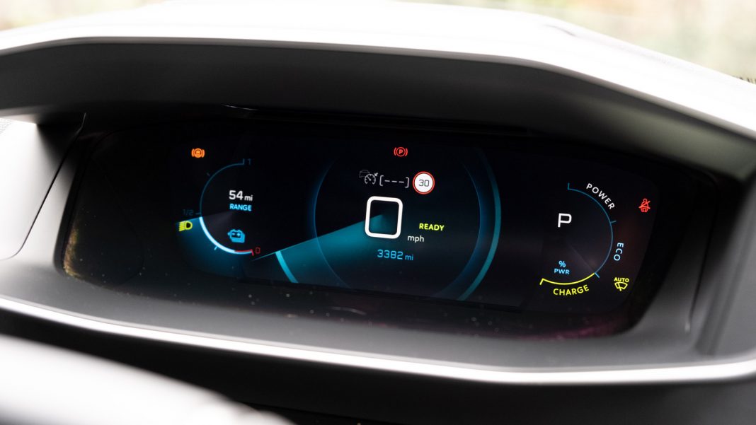 Peugeot e-2008 instrument cluster