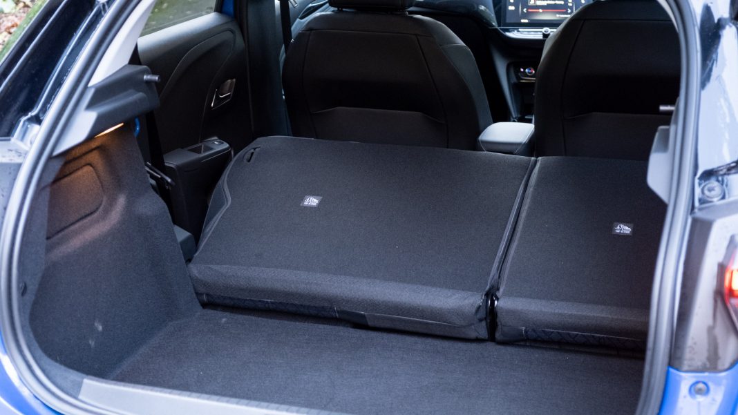 Vauxhall Corsa-e cargo volume