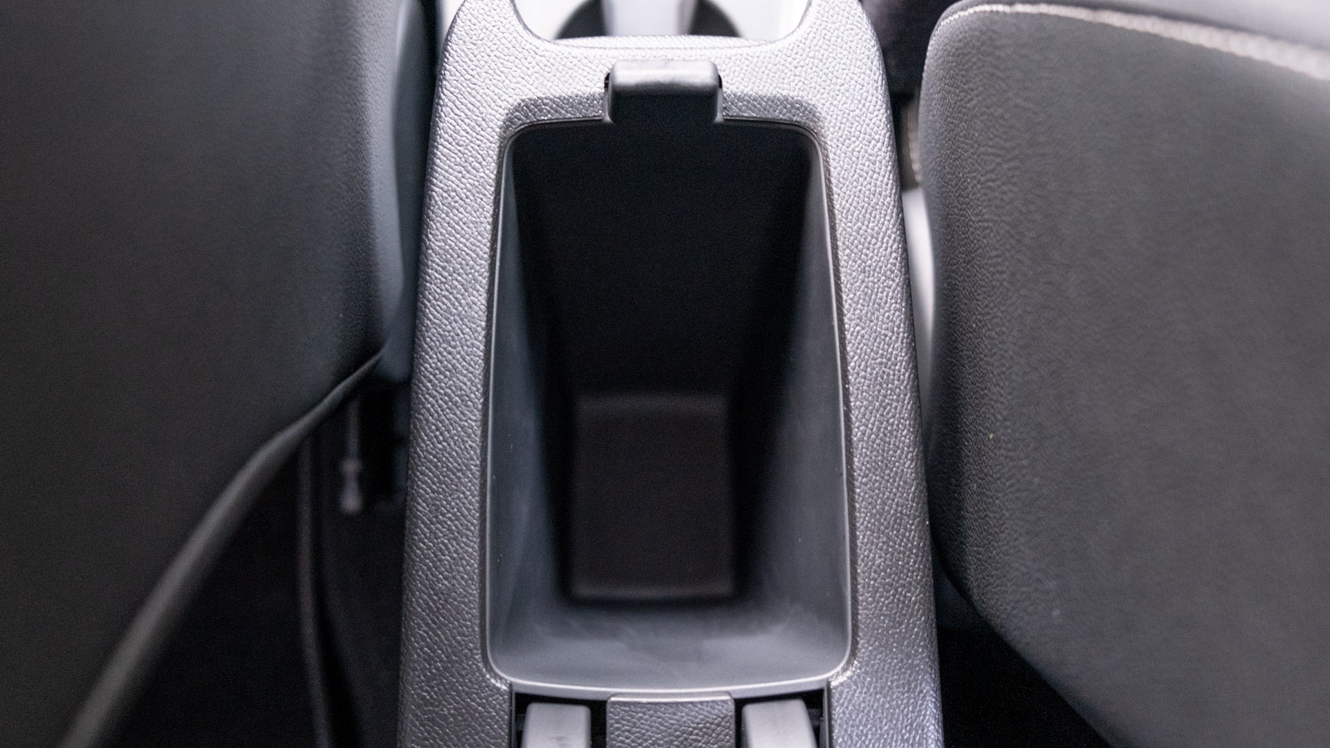 Vauxhall Corsa-e storage compartment