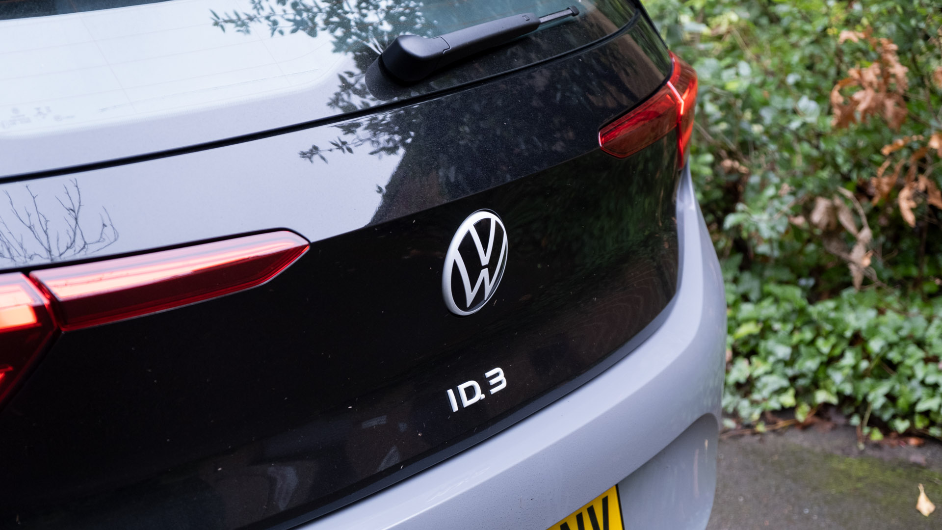 Volkswagen ID.3 boot badge