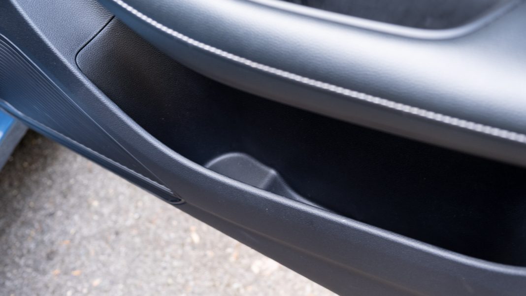 MG5 EV front door compartment