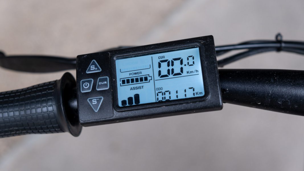 E-Trends Trekker LCD