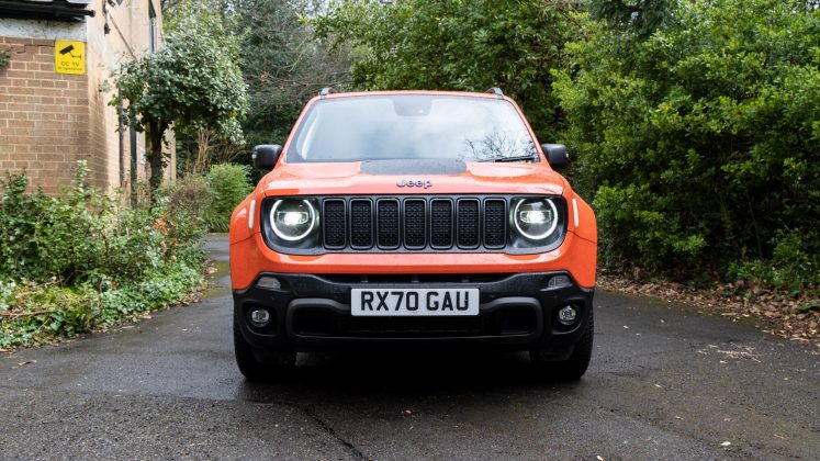 Jeep Renegade 4xe front design