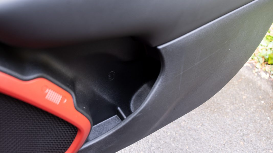 Jeep Renegade 4xe front door compartment