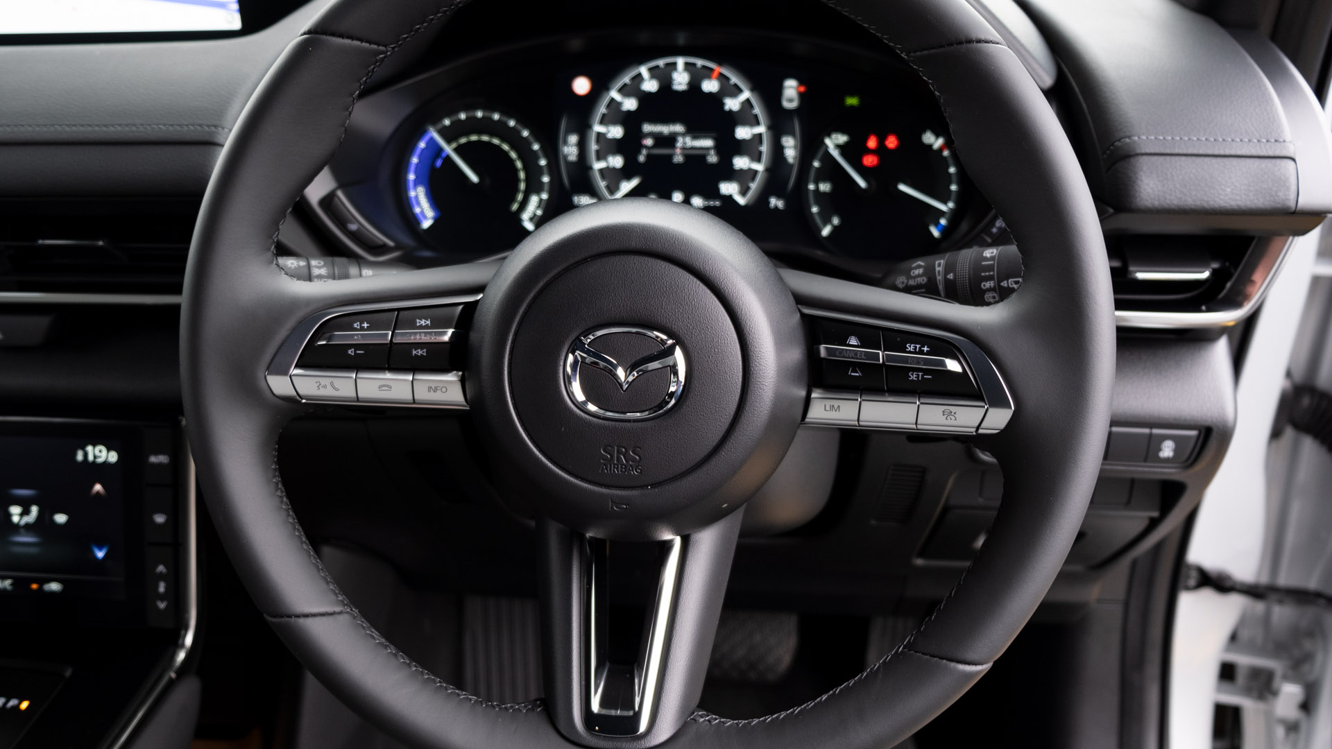 Mazda MX-30 steering wheel