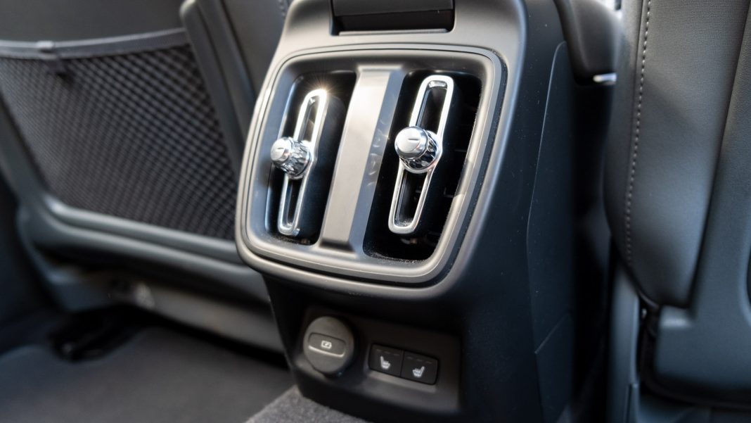 Polestar 2 rear ventilation