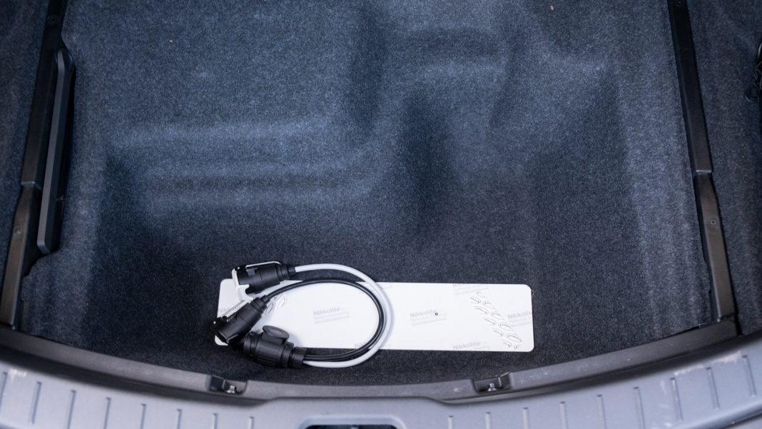 Polestar 2 under boot capacity