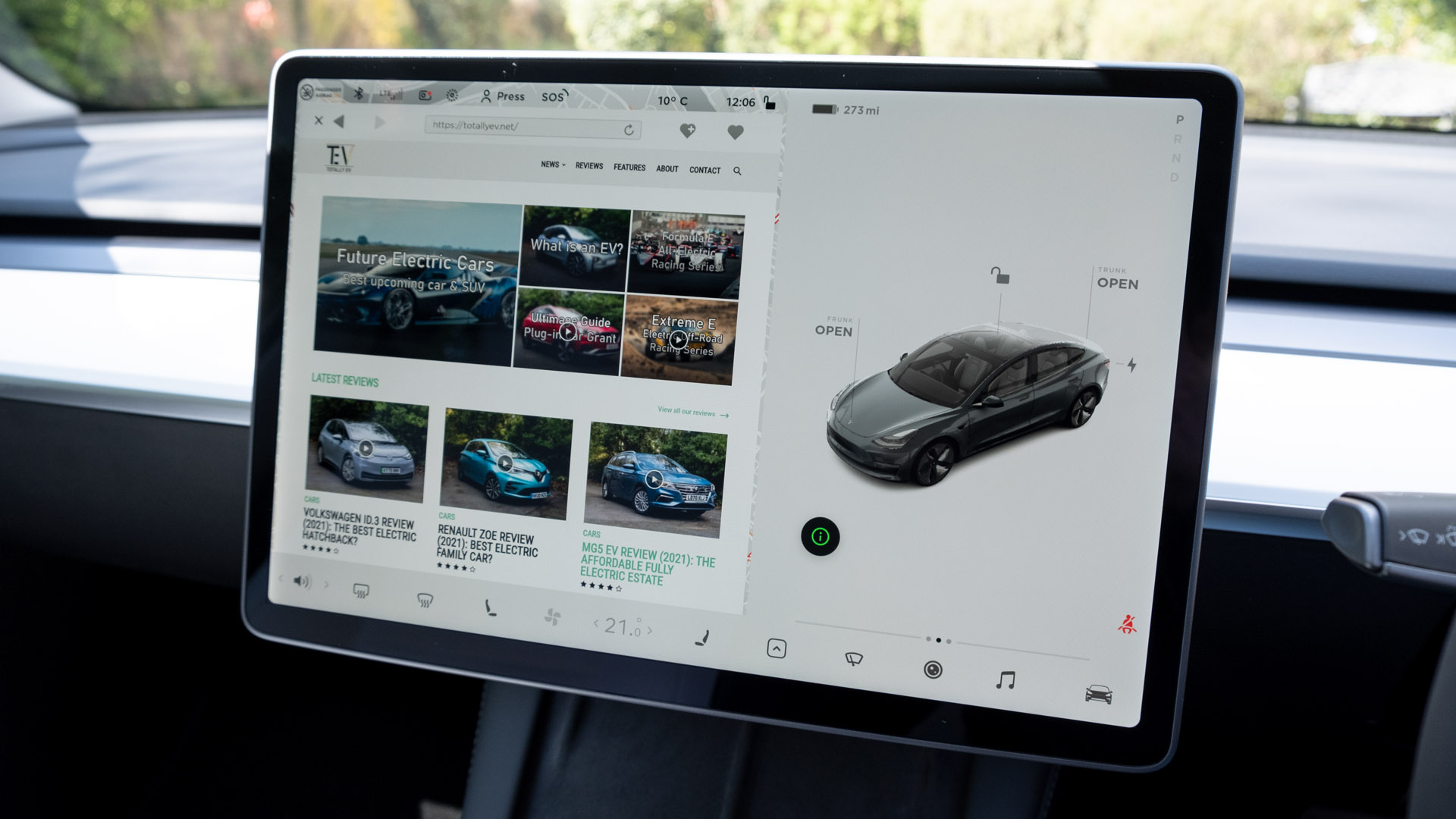 Tesla Model 3 browsing